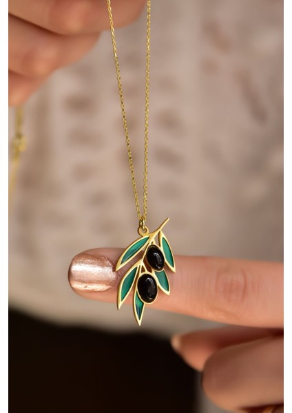 925 Ayar Gümüş Gold Kaplama Siyah Taşlı Zeytin Dalı Kolye modelleri