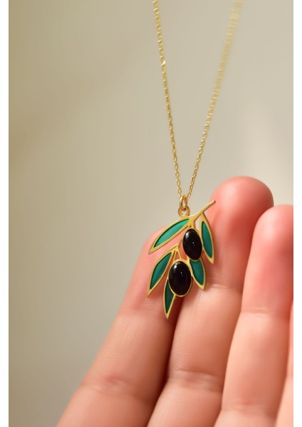 925 Ayar Gümüş Gold Kaplama Siyah Taşlı Zeytin Dalı Kolye fırsatları