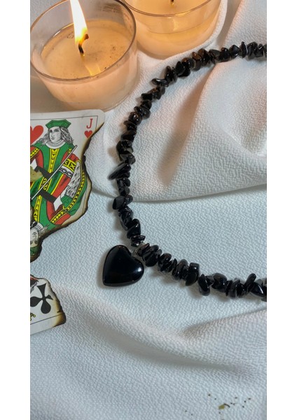 Gri Obsidyen Taşlı Kalpli Kolye, Şık ve Doğal Tasarım.
