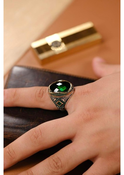 El Işçiliği Yeşil Taşlı 925 Ayar Gümüş Yüzük modelleri