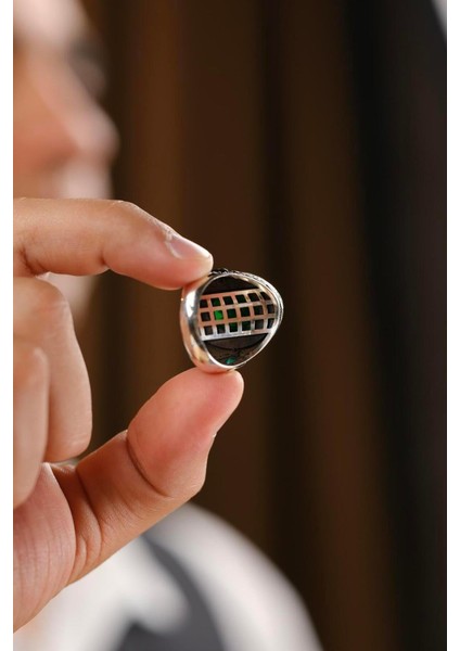 El Işçiliği Yeşil Taşlı 925 Ayar Gümüş Yüzük indirimleri