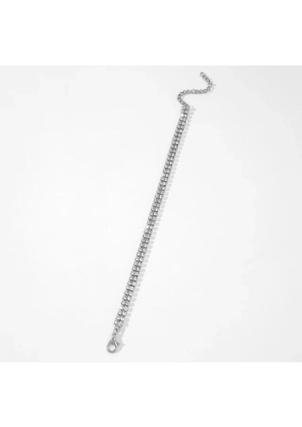 Parlak Taşlı Şık Gümüş Bileklik, Zarif ve Modern Tasarım ile Tarzınıza Şıklık Katın indirimleri