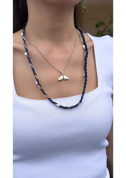 Lacivert Örgü Ip ve Gümüş Balina Kuyruğu Detaylı Ikili Kolye modelleri