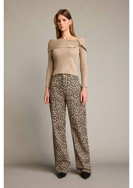 Leopar Desenli Geniş Paça Pantolon G4300AX25WN fırsatları