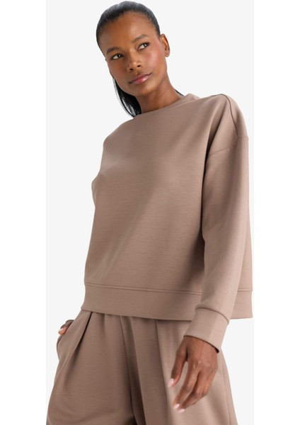 Oversize Geniş Kalıp Bisiklet Yaka Modal Sporcu Sweatshirt E8954AX25AU fırsatları