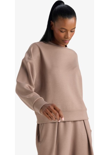 Oversize Geniş Kalıp Bisiklet Yaka Modal Sporcu Sweatshirt E8954AX25AU indirimleri