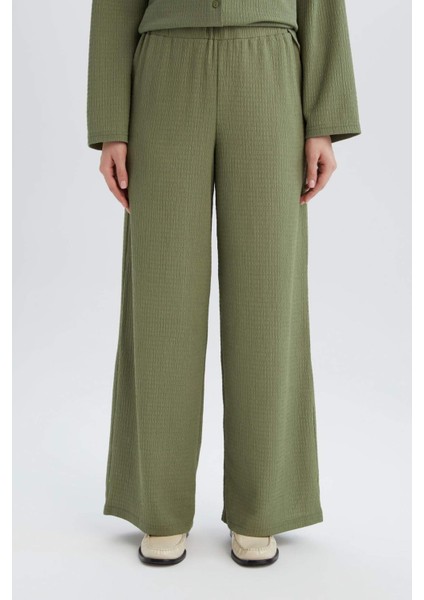 Straight Fit Beli Lastikli Basic Düz Bürümcük Geniş Paça PANTOLON D7522AX25SP fırsatları