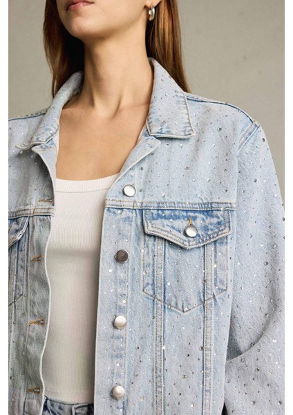 Düğmeli Cepli Denim Ceket indirimleri