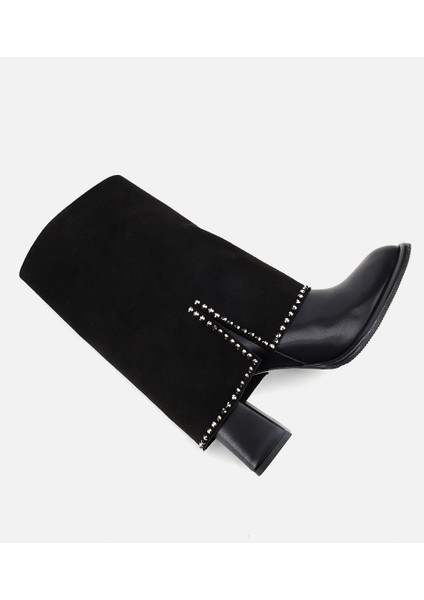 01BOH314970A100 KADIN Siyah Pantolon Görünümlü Zımbalı Kalın Topuklu Bot