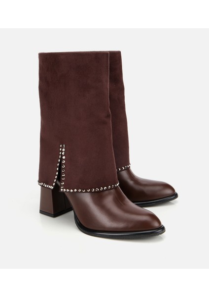 01BOH314970A480 KADIN Kahverengi Pantolon Görünümlü Zımbalı Kalın Topuklu Bot fiyatları