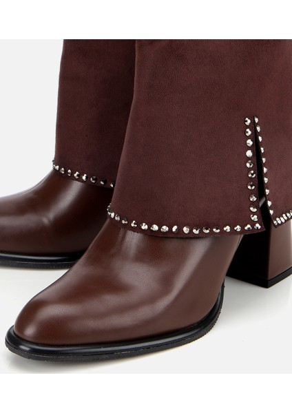 01BOH314970A480 KADIN Kahverengi Pantolon Görünümlü Zımbalı Kalın Topuklu Bot modelleri