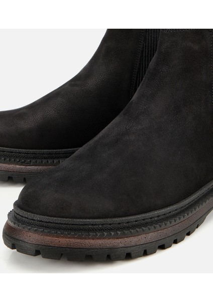 02BOH314200A100 ERKEK Nubuk Deri Siyah Lastik Detaylı Chelsea Bot modelleri