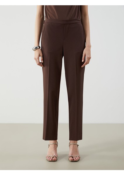 Yeni Sezon Beli Lastikli Standart Fit Kadın Pantolon fiyatları