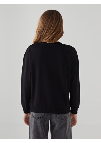Yeni Sezon Bisiklet Yaka Baskılı Kadın Sweatshirt fırsatları