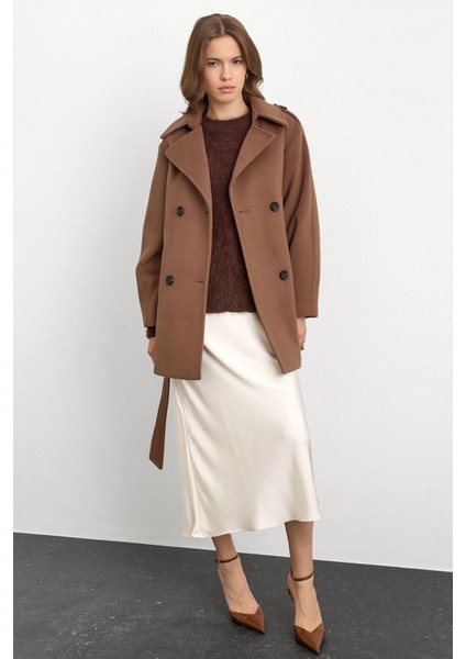 Apolet Detaylı Oversize Kısa Kaban A.KAHVE 3149 modelleri