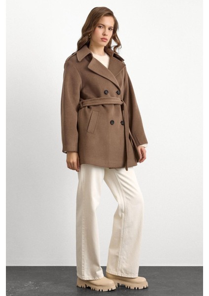 Apolet Detaylı Oversize Kısa Kaban VİZON 3149 modelleri