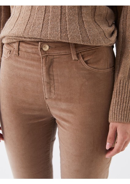 Yeni Sezon Normal Bel Dar Fit Düz Kadife Kadın Pantolon fiyatları