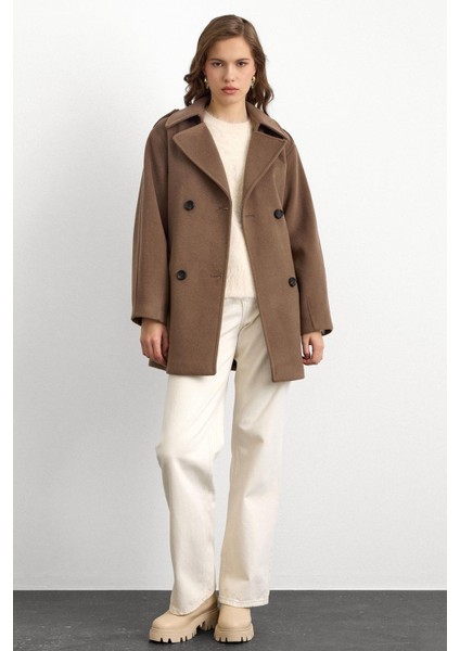 Apolet Detaylı Oversize Kısa Kaban VİZON 3149