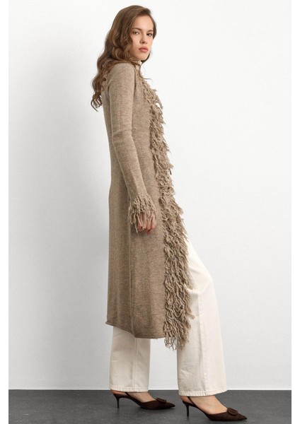 Püskül Detaylı Uzun Triko Hırka Vizon 8281