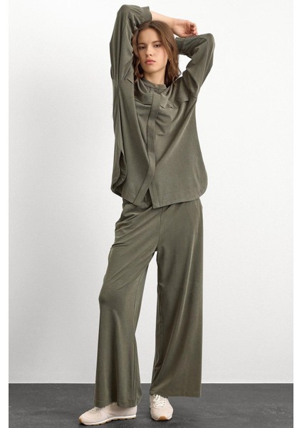 Bisiklet Yaka Önü Patlı Premium Sweat Ikili Takım Haki 9384-TK fırsatları