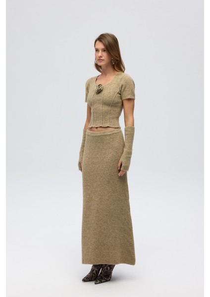 Lumi Gül Detay Vizon Crop Etek Triko Takım modelleri