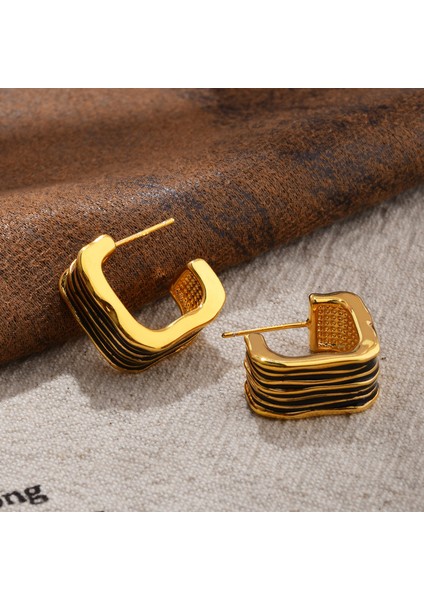 ADORE-R0073 Altın Vintage Kare Çizgili Çivi Küpe (Yurt Dışından) fiyatları