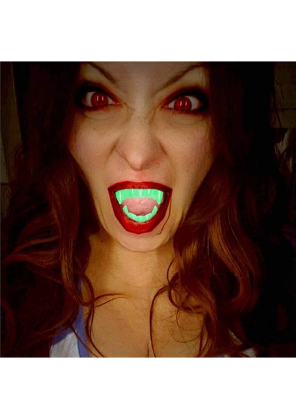Fosforlu Çift Damak Takma Vampir Dişi fırsatları