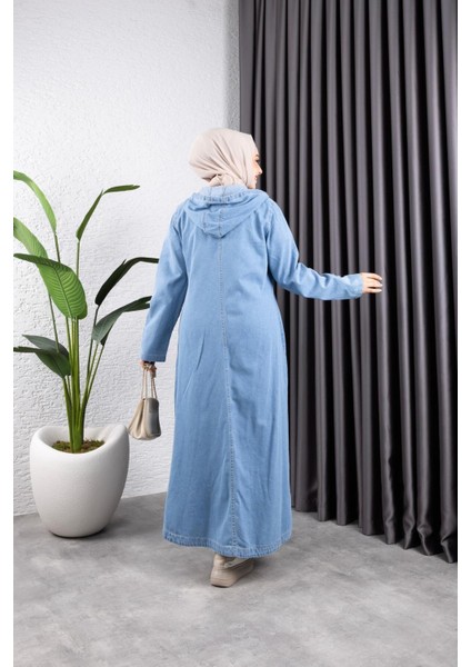 Kadın Cepli Düğmeli Kapüşonlu Denim Kot Trençkot