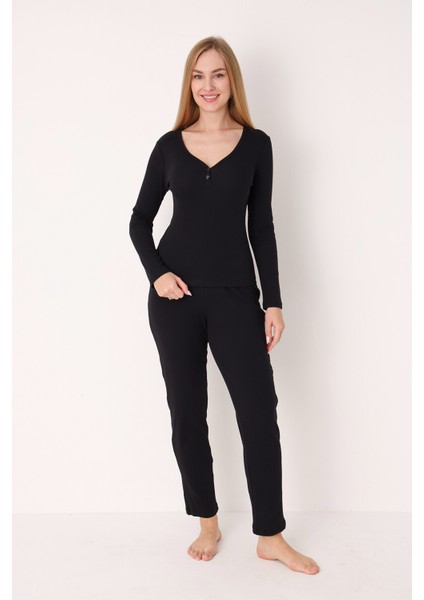 Siyah Patlı V Yaka Pijama Takım fırsatları