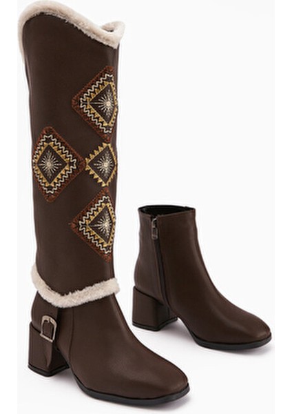 Hilka Kahve Çıkarılabilir Konçlu Etnik Desenli Bot-Çizme