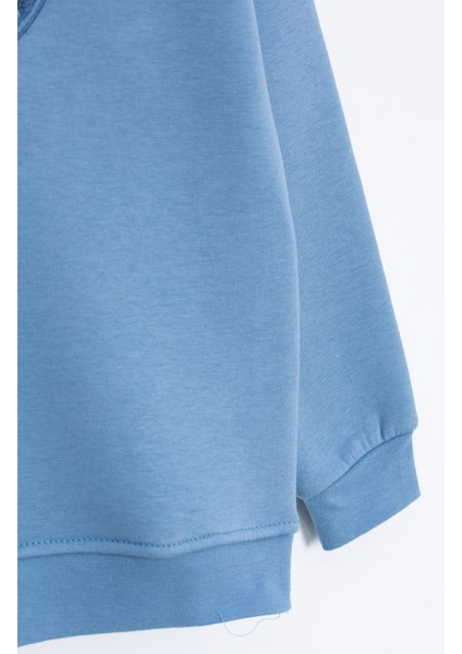 Mavi Yazı Nakışlı Bisiklet Yaka Erkek Çocuk Şardonlu Sweatshirt 23246 fırsatları