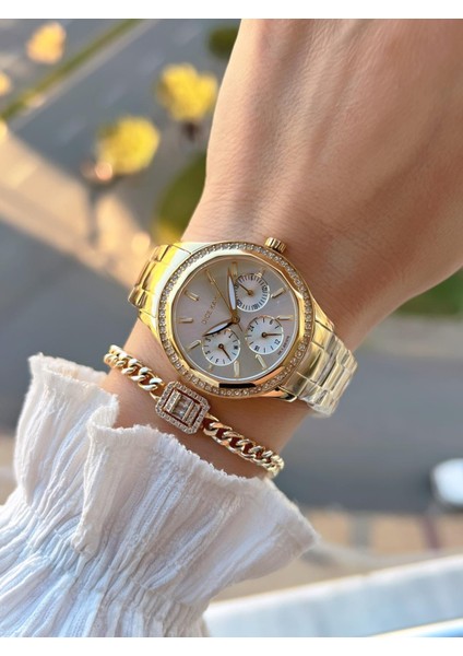 2 Yıl Garantili Çelik Kasa ve Kordon 5 Atm Suya Dayanıklı Kadın Kol Saati+Bileklik AA.003