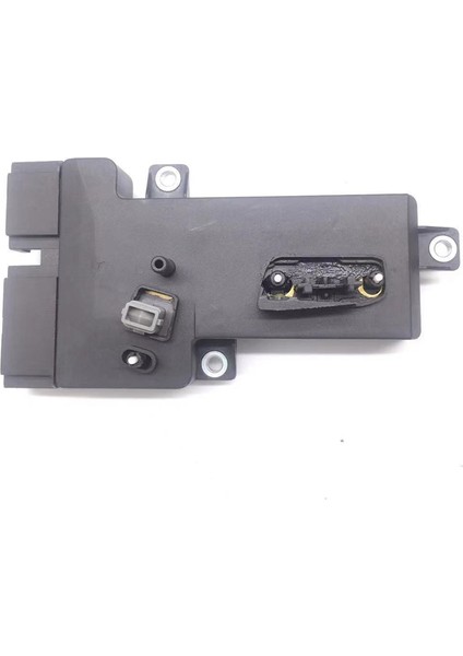 Araba Koltuğu Ayar Anahtarı (Sol) Audı A4 A5 A6 A7 Q5 Seat Alhambra Skoda Superb Yetı Vw cc 8K0959747 (Yurt Dışından) fırsatları