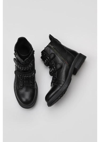 Siyah Deri Kadın Düz Bot 01WM1700 01WM1700