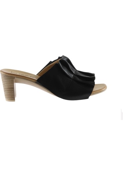 Siyah Deri Kadın Topuklu Terlik 01WN4001 01WN4001 fiyatları