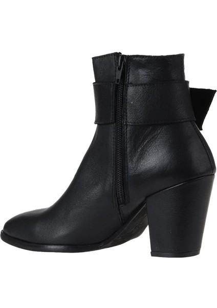 Siyah Deri Kadın Topuklu Bot 01WR5007 01WR5007 indirimleri