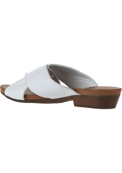 Beyaz Deri Kadın Az Topuklu Terlik 01WN0402 01WN0402 indirimleri