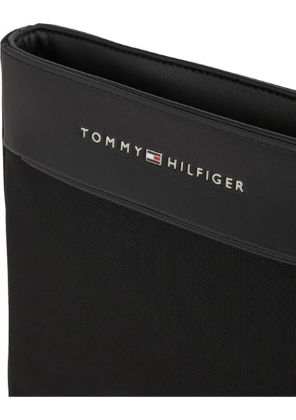 Tommy Hilfiger Erkek Çapraz Çanta AM0AM13625BDS modelleri