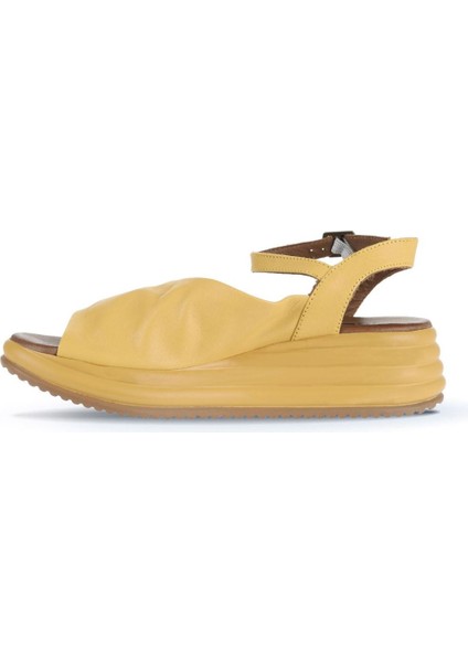 Sarı Deri Kadın Dolgu Topuklu Sandalet 01WA2402 01WA2402 modelleri