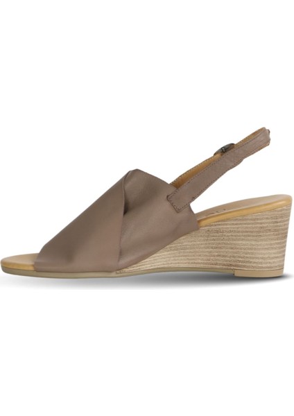 Gri Deri Kadın Dolgu Topuklu Sandalet 01WQ8603 01WQ8603 fırsatları
