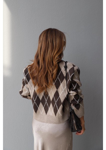 Bej Baklava Desen Hırka fırsatları