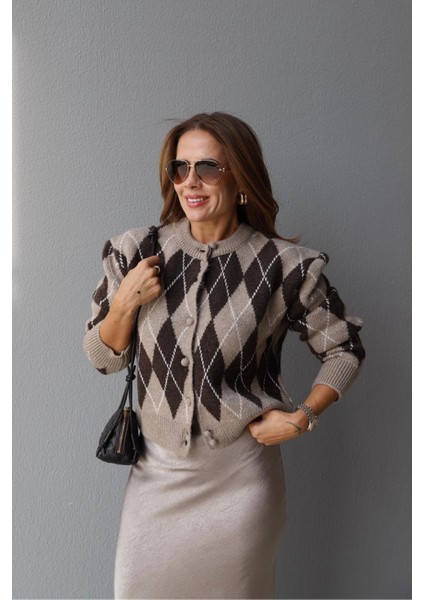 Bej Baklava Desen Hırka indirimleri