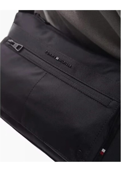 Tommy Hilfiger Erkek Çapraz Çanta AM0AM13614BDS fiyatları