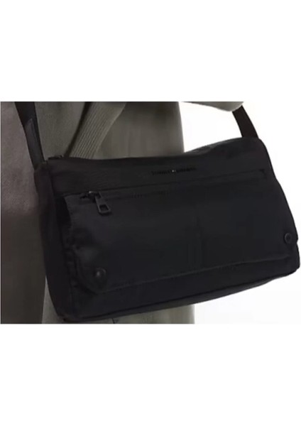 Tommy Hilfiger Erkek Çapraz Çanta AM0AM13614BDS modelleri