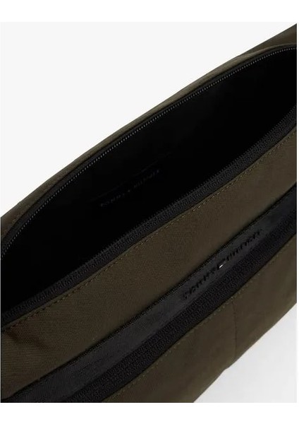 Tommy Hilfiger Erkek Çapraz Çanta AM0AM13614MT1 fırsatları