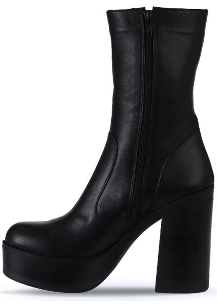 Siyah Deri Kadın Topuklu Bot 01WV5000 01WV5000 modelleri