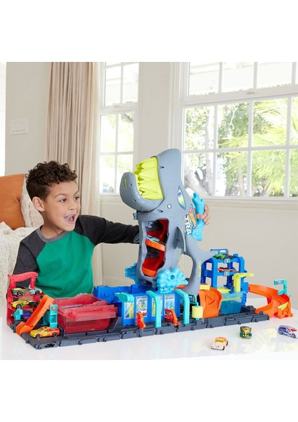 HTN82 Hot Wheels Muhteşem Köpek Balığı Araba Yıkama Oyun Seti