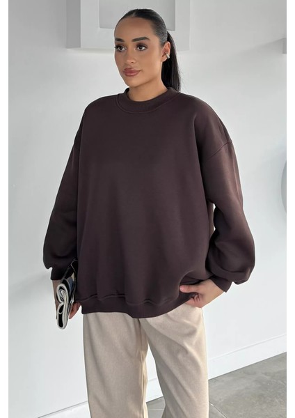 Kadın Bisiklet Yaka Şardonlu Oversize Sweatshirt P-00018609
