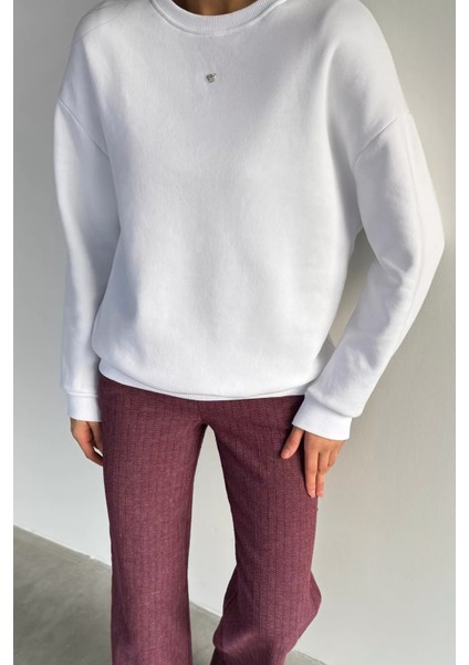 Kadın Bisiklet Yaka Şardonlu Ön Taş Işlemeli Sweatshirt P-00018610 modelleri