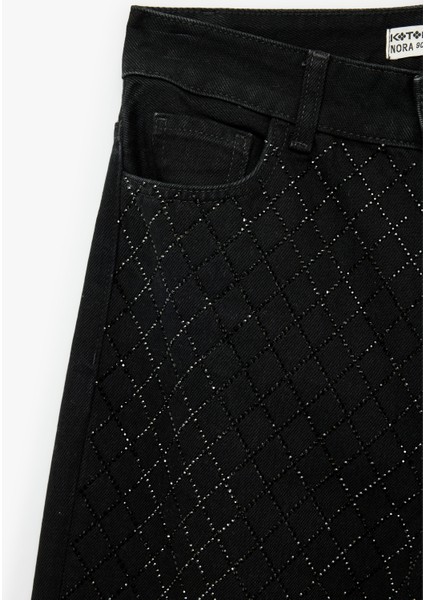 Taşlı Düz Bol Paça Jean Pantolon - Straight Fit Jean modelleri